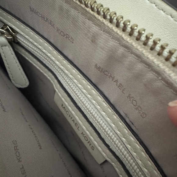 Michael Kors medium bag - Picture 7 of 9